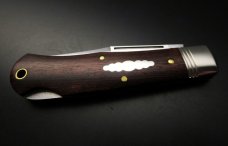 Great Eastern Cutlery Northfield #72 Cody Scout Lockback Che Chen Rosewood GEC 721123LB
