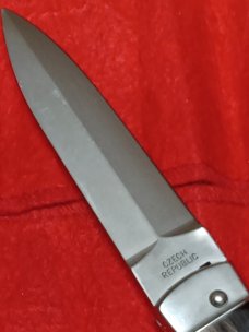 Mikov Dark Horn. 