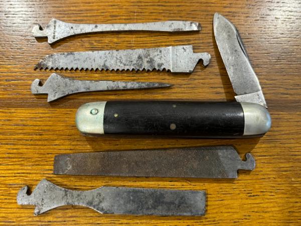Napanoch Knife Co. 1905-1907 Antique 5 Piece Tool Kit 