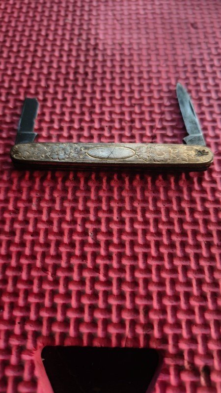 Marathon Knives