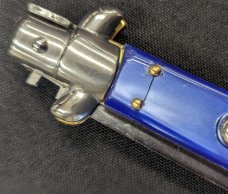 NOS SKM 23CM-9 INCH BAYONET BLUE PEARLEX
