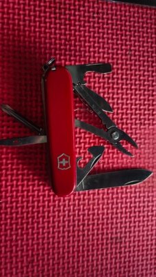 Victorinox