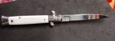 1980's edge co Model 120 White Pearlex Drop Point 9" w/ instruction leaflet