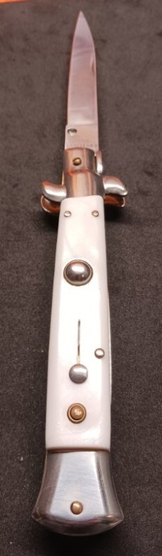 1980's edge co Model 120 White Pearlex Drop Point 9" w/ instruction leaflet