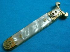 VINTAGE HARE RABBIT HUNTING TOLEDO SHOTGUN SHOT SHELL EXTRACTOR SHEATH FAUX PEARL KNIFE KNIVES OLD