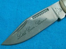 VINTAGE FROST JAPAN RAINBOW WOOD LITTLE COON SKINNER FOLDING POCKET KNIFE KNIVES OLD