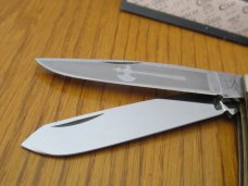 Battle Axe House & Hardin Germany Brown Bone Trapper 