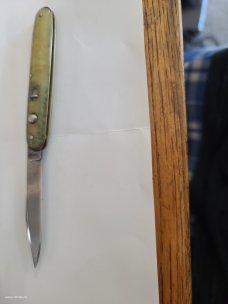 RARE VINTAGE, ANTIQUE,1920's REMINGTON R8085 CELLULOID SCALES SINGLE BUTTON AUTO KNIFE