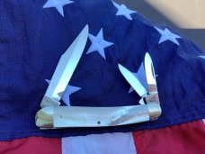Vintage Bulldog Brand 4" Whittler w/ Nice Mother of Pearl Handles