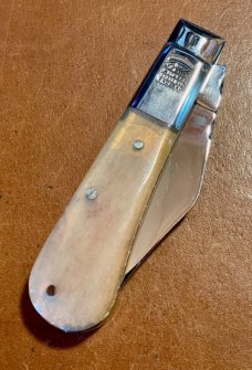 Taylor's Eye Custom Twin Blade Barlow-Clip & Pen blades and Rams Horn scales and back spring filing