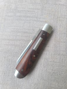 REAL LAMBSFOOT KNIFE..Aswhin Earl...#0022..3 5/8"..Ironwood....8670 steel..SS caps,bolsters & shield