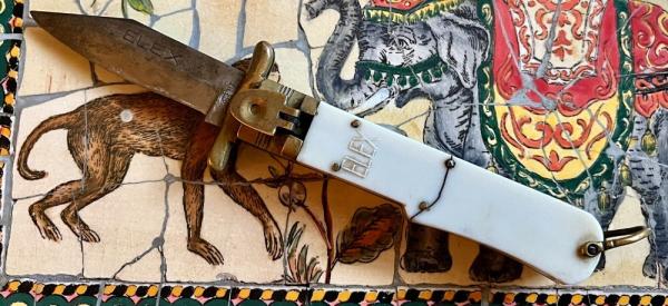Rare 1950's ELEX Japan Lever Lock Swing Guard Switchblade Knife, Used Rare 1950's ELEX Japan Lever Lock Swing Guard Switchblade Knife, Used