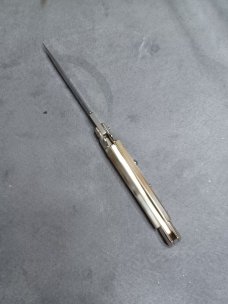 Walts Latama Made In Italy Clasic Swivel Bolster Stiletto  11".