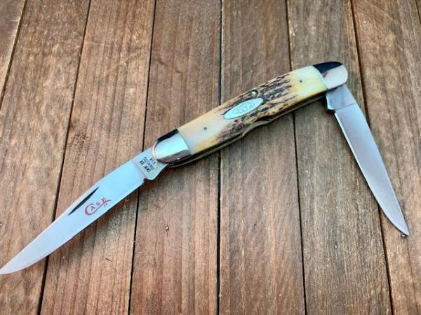 Case Muskrat Stag Red Blade Etch 1978 Set 2 Case Muskrat Stag Red Blade Etch 1978 Set 2