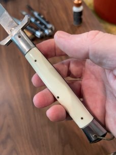 Large Size White Rizzuto Batwing