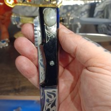 HANDMADE RPK SWITCHBLADE WITH BOLSTER RELEASE AND NATURAL LABRADORITE STONE . VERY BEAUTIFUL STONE 