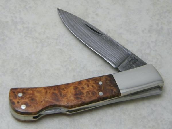Hand Made Tak Fukuta SM-353 Japan Burl Wood Damascus Lockback Knife