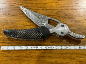 Leaf Knife w/Brass Accents-Damascus Blade-Horn Scales-Custom Fileworked Backspring & Liners