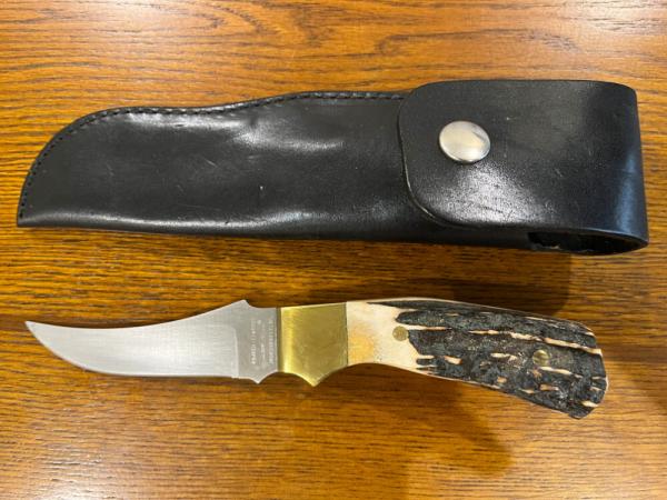 02 Parker-Edwards Trailing Point Hunting Knife w/Stainless Steel Blade & Gnarly Stag Scales A175SS