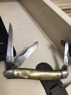 Schrade Walden NY medium stockman edc