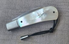 Vincenzo Balistreri Swayback..4"....Mother of Pearl..AEB-L..liners..lanyard pin and bead..coa.slip