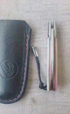 Vincenzo Balistreri Swayback..4"....Mother of Pearl..AEB-L..liners..lanyard pin and bead..coa.slip