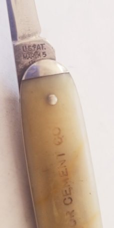 VINTAGE1918 FLYLOCK KNIFE CO B.PORT CONN BUTTERSCOTCH SCALES DOUBLE BUTTON AUTO KNIFE