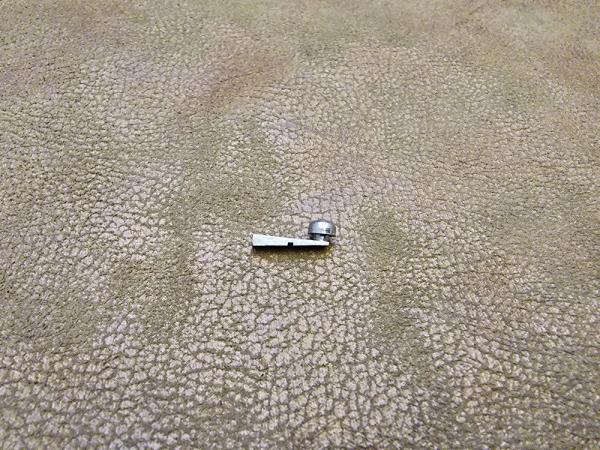 Replacement button For single blade american autos  