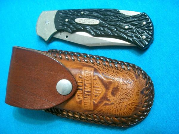 VINTAGE 1988 HARLEY DAVIDSON HD1 USA LOCKBACK BEARHEAD FOLDING HUNTER POCKET KNIFE KNIVES OLD SHEATH VINTAGE 1988 HARLEY DAVIDSON HD1 USA LOCKBACK BEARHEAD FOLDING HUNTER POCKET KNIFE KNIVES OLD SHEATH