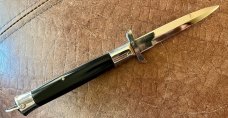 Rare Rizzuto Estileto Milano 8.5 Inch Batwing Guards Single Pin Switchblade Knife 