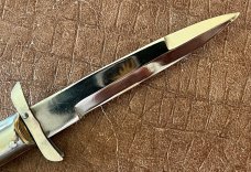 Rare Rizzuto Estileto Milano 8.5 Inch Batwing Guards Single Pin Switchblade Knife 