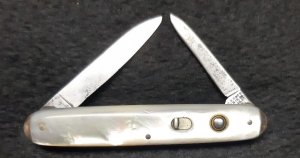 Early Schrade Cut Co Genuine Mother of Pearl w/ Tip Bolsters 