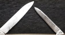 Early Schrade Cut Co Genuine Mother of Pearl w/ Tip Bolsters 