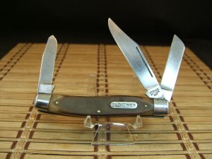 SCHRADE N.Y. U.S.A. MADE OLD TIMER 8OT SR STOCKMAN OLDER HIGH CARBON STEEL FOLDING USED POCKET KNIFE