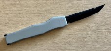 Microtech Halo 3 Clone Out The Front (OTF) Switchblade Knife, Gray Handle, Unused 
