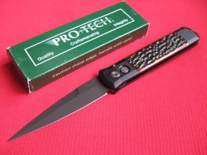 Early Pro-Tech 962 Godfather - Amber Jigged Bone ProTech Switchblade Knife - New In Box 