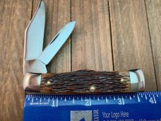 Queen Master Cutler Collection Gunstock Jigged Brown Bone Stainless Steel Blades 1979