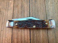 Queen Master Cutler Collection Gunstock Jigged Brown Bone Stainless Steel Blades 1979