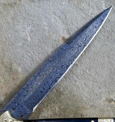 13" Double Eagle Picklock Switchblade. Damascus Blade and Buffalo horn handles.