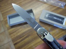 Hubertus Knife Solingen, Germany Large Size 11 Brazilian Horn Spear Point UNUSEDNIB