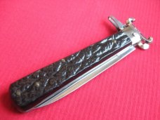 Vintage Italian Maserin & De Nardo Fulcrum Shell Puller Switchblade Knife