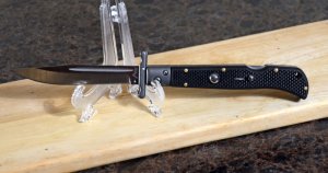 AKC 9 inch G10 Roma Automatic Swinguard