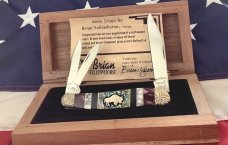 Queen "Brian Yellowhorse" #25 of 25 Whittler 4" Great Stonework / Abalone w/ Buffalo Handles