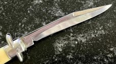 Shur-Snap Bowtie Fishtail Switchblade, Used 