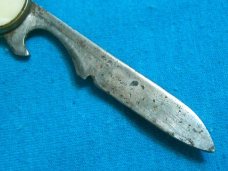 VINTAGE AMBASSADOR USA METZ BEER  FOLDING POCKET KNIFE KNIVES OLD CHAMPAGNE CORKSCREW BARTENDER AD