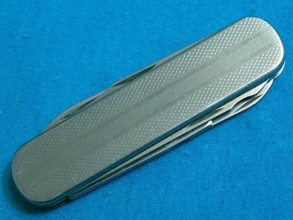  74MM DIRECTOR DISCONTINUED VICTORINOX SWISS ARMY SAK Guilloché FOLDING POCKET CAMP KNIFE KNIVES