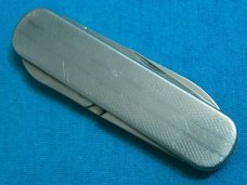  74MM DIRECTOR DISCONTINUED VICTORINOX SWISS ARMY SAK Guilloché FOLDING POCKET CAMP KNIFE KNIVES