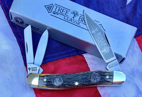 2005 Boker Whittler Pocket Knife w/ Jigged Greenish Brownish Bone Handles 2005 Boker Whittler Pocket Knife w/ Jigged Greenish Brownish Bone Handles