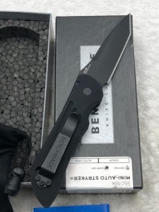 Benchmade 9501BK Mini Auto Stryker Push Button Automatic Knife NIB Made In USA Discontinued