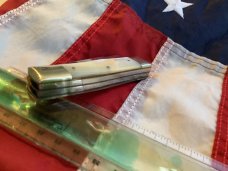 Bulldog Brand Hefty Gunstock Razor Knife w/ Brilliant Mother of Pearl Handles -NOS & Minty